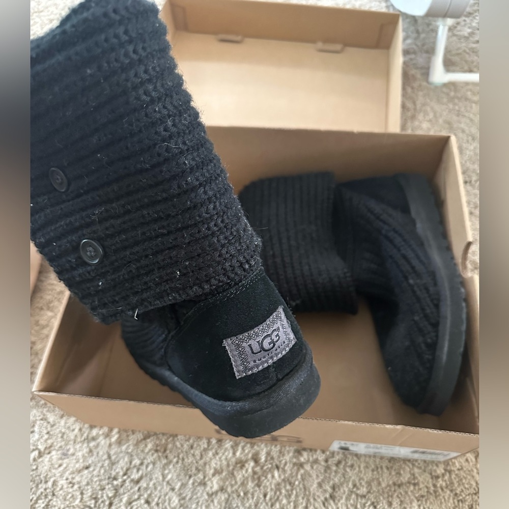 UGG 5819 Class Cardy II Knit Boots black Women's Size 7 Chunky Sweater Knit Boot